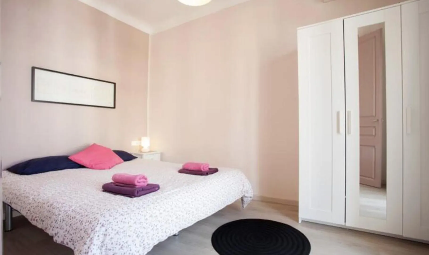 Piquer Con Terraza Apartment Barcelona Spain